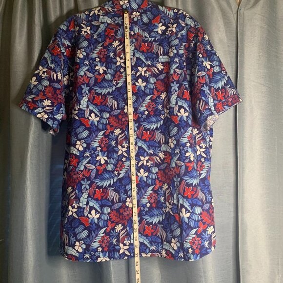 TOMMY BAHAMA NWT SHIRT RED, WHITE AND BLUE MENS TROPICAL PRINT BOTTON DOWN SHIRT - Picture 2 of 6